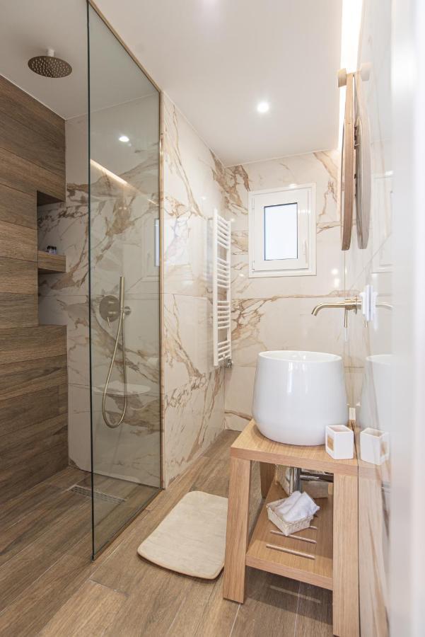2Bdroom Plaka Apartment Athens Exterior photo